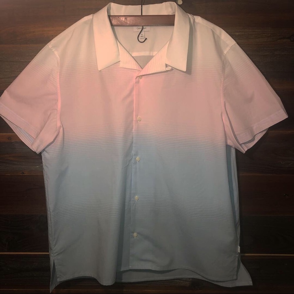 Men’s Calvin Klein XXL “bowling” style shirt